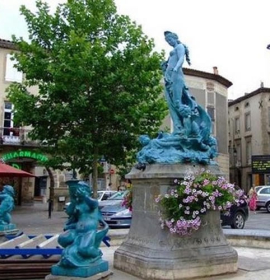 2014102300505499788 2014102300505499788